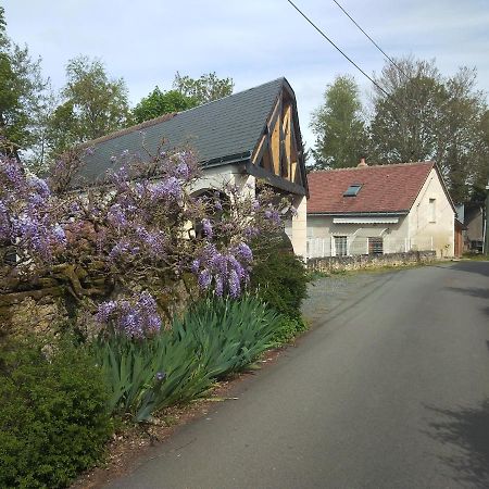 Gite Des Caves Civray-de-Touraine Exterior photo